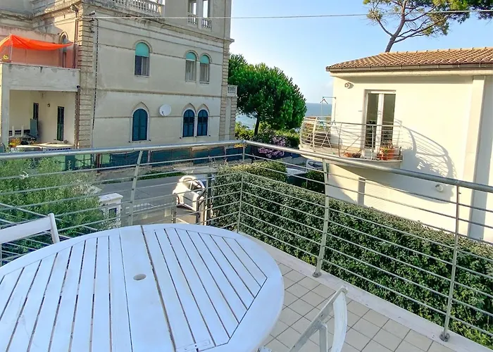 Grazioso Trilocale A Pochi Passi Mare Apartament *